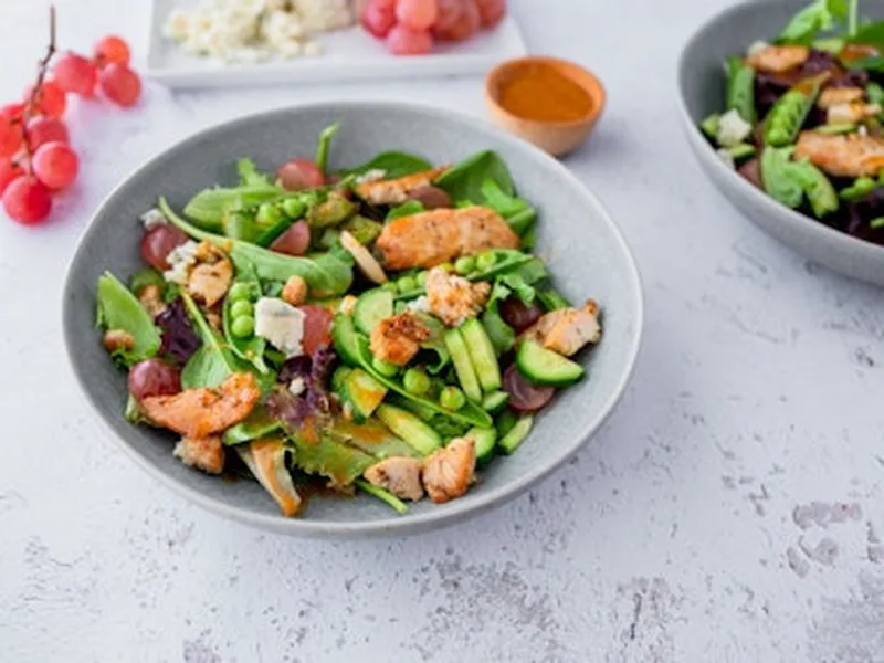 Lemon-Herb Tempeh Salad with Balsamic Vinaigrette