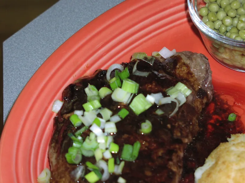 Pan-Seared Sirloin with Ginger-Soy Glaze